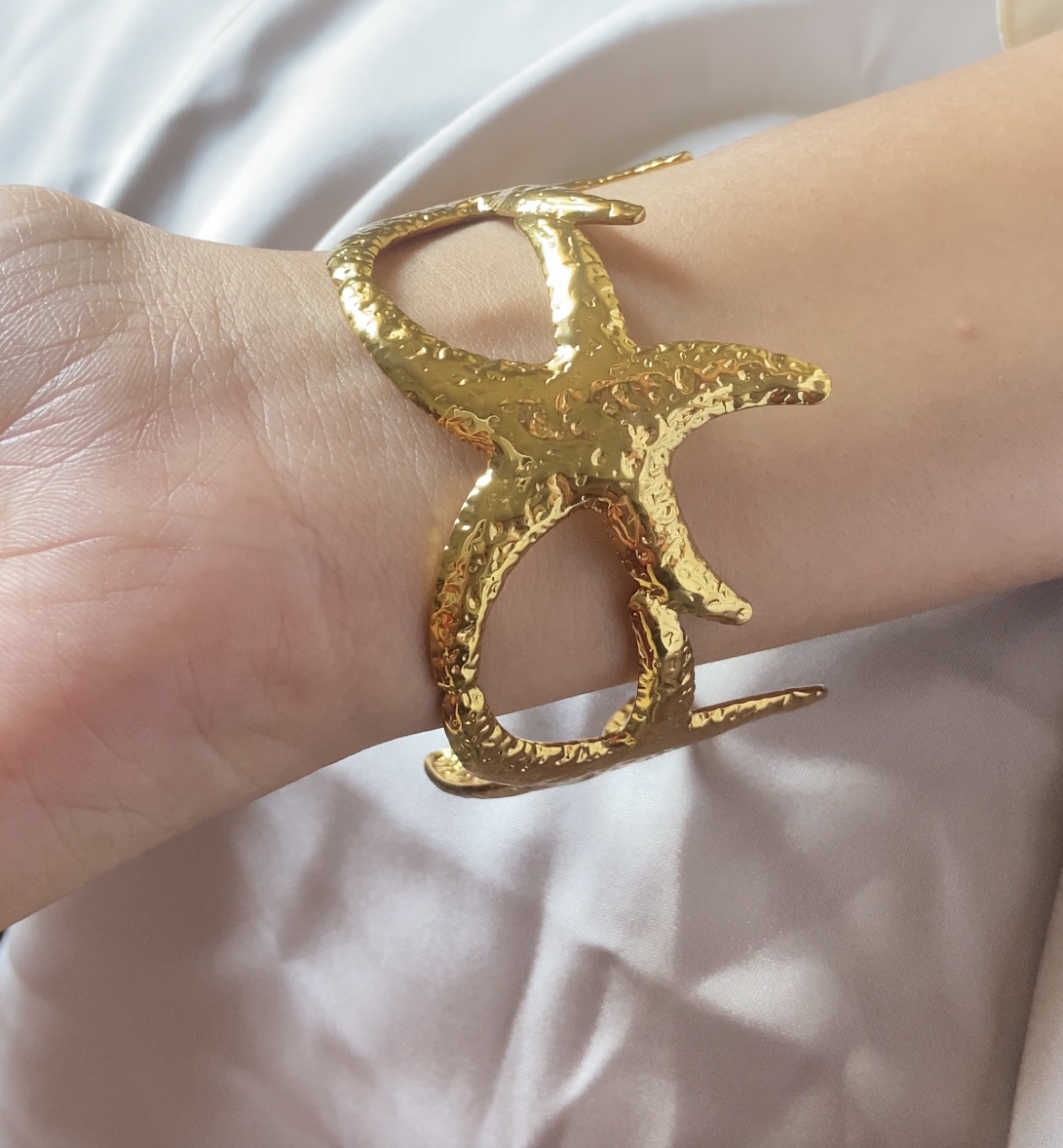 Kai cuff Bracelet (adjustable)