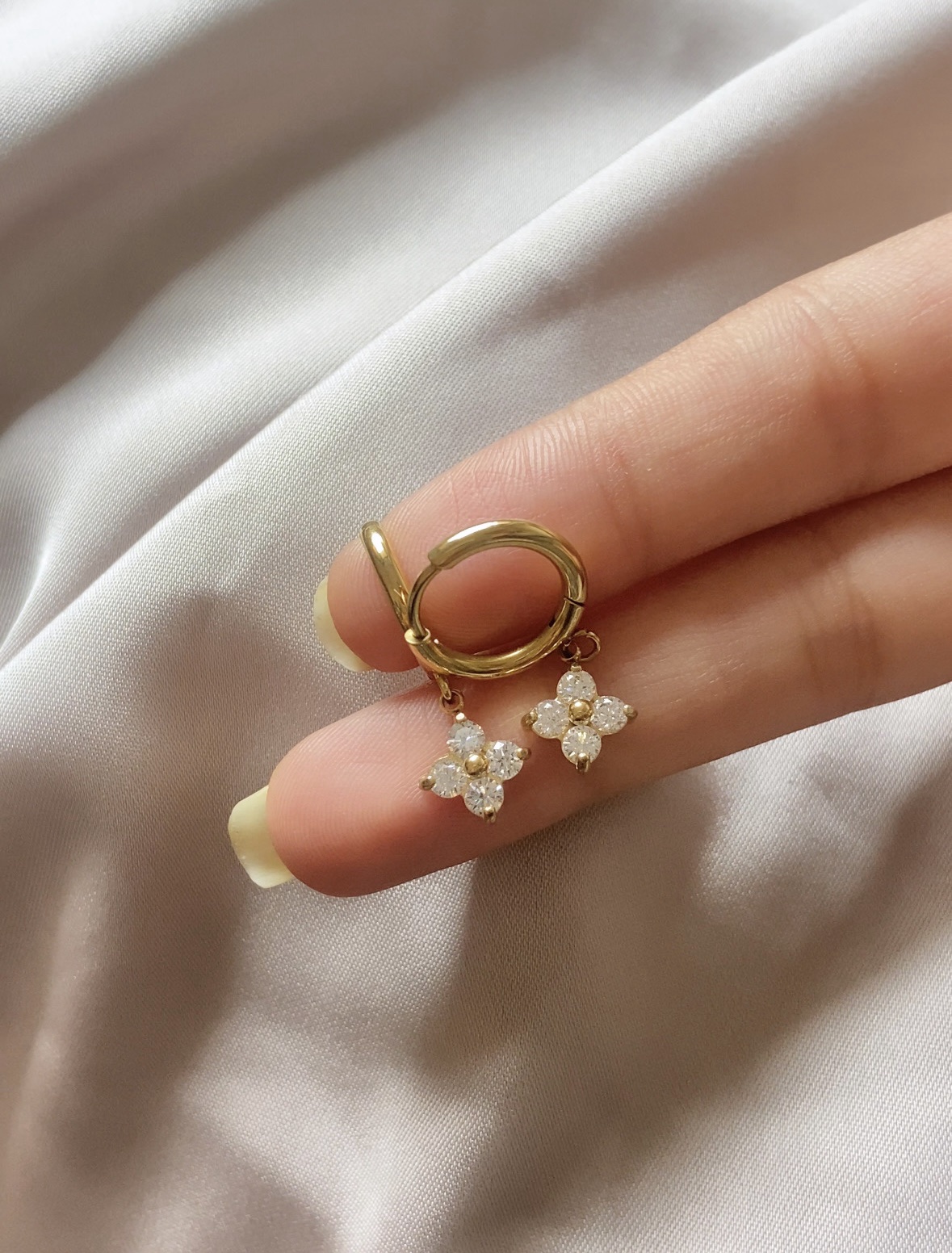 Lorraine Hoops