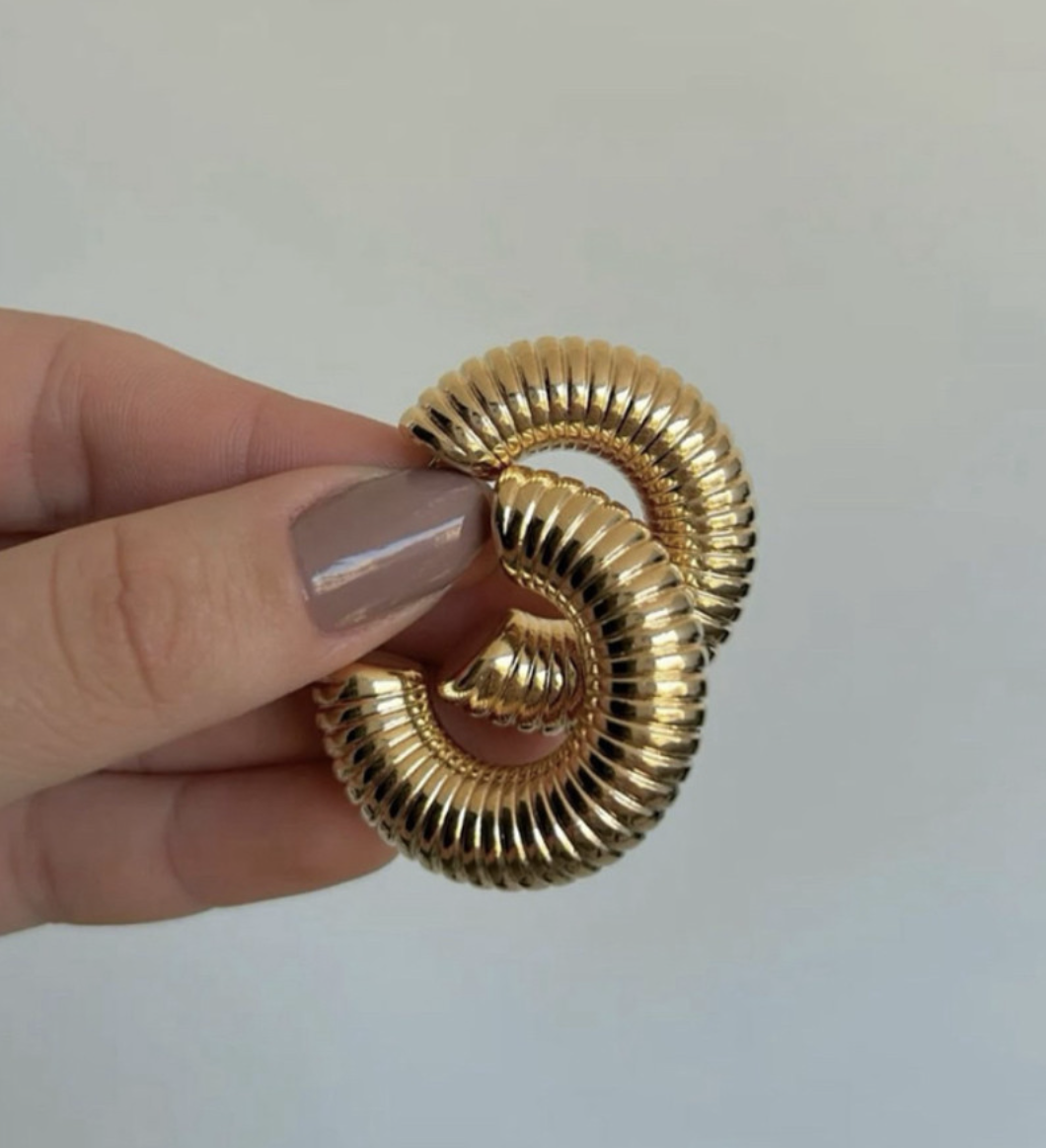Sabrina Hoops
