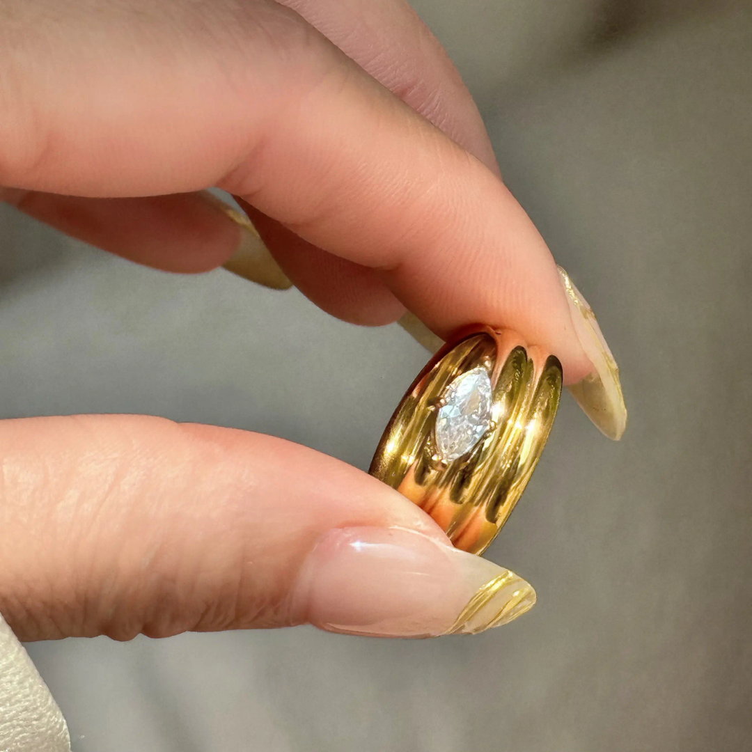 Sloane Ring
