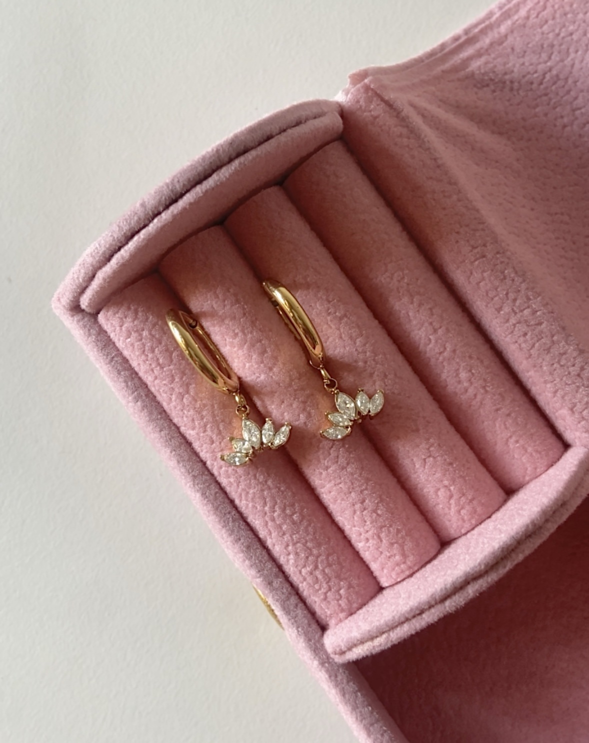 Azalea Hoops