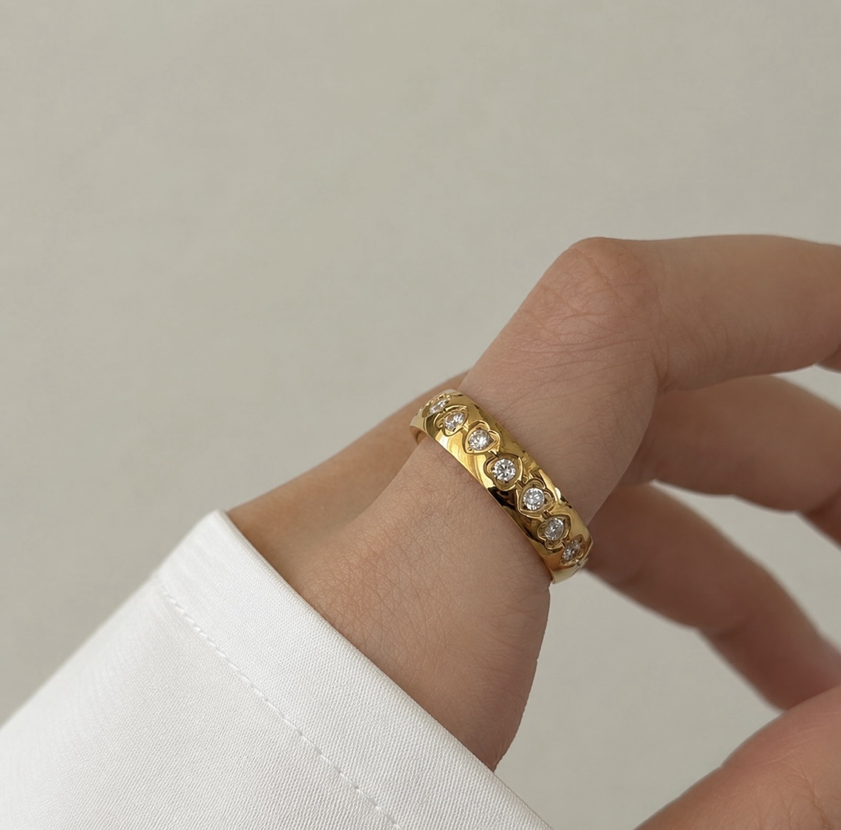 Lyana Ring