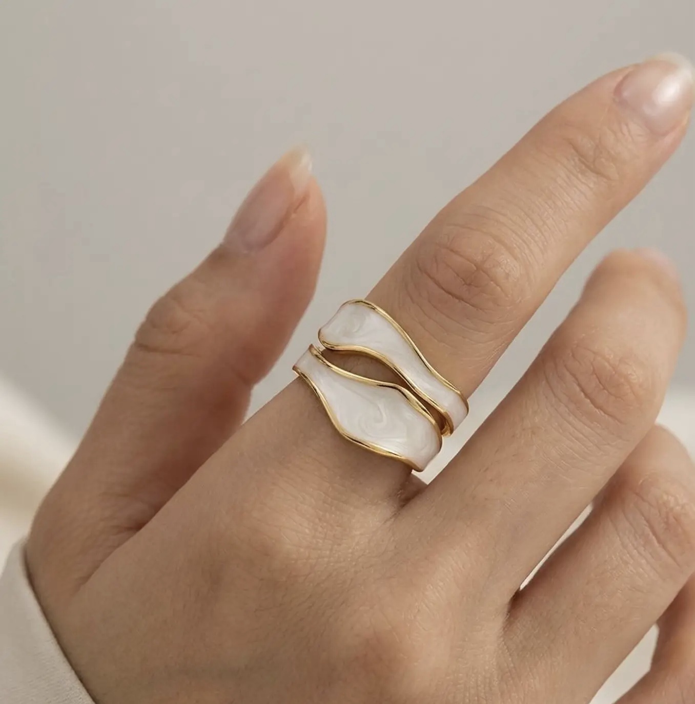 Dara Ring