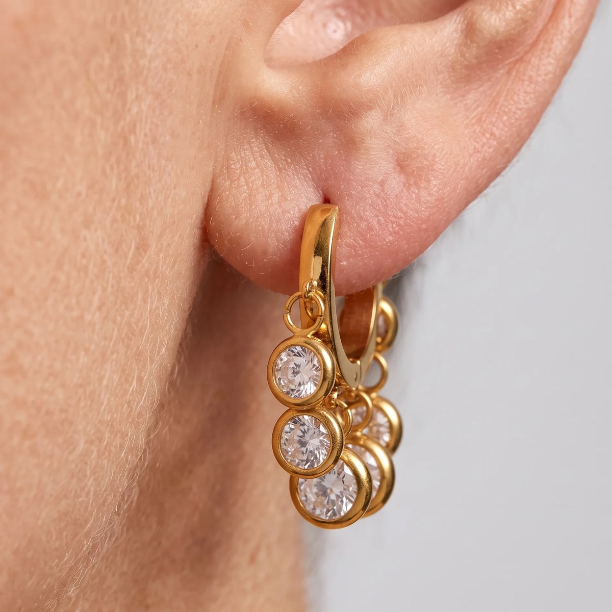 Nia Hoops