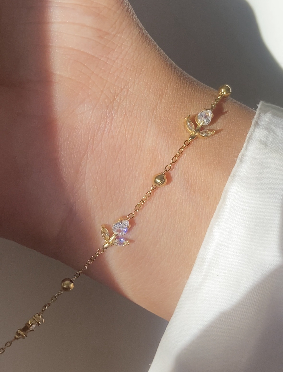 Hazel Tulip Bracelet